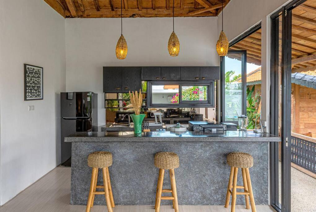 Berawa Canggu Stylish Joglo 3 Bedrooms Private Villa With Private Pool المظهر الخارجي الصورة